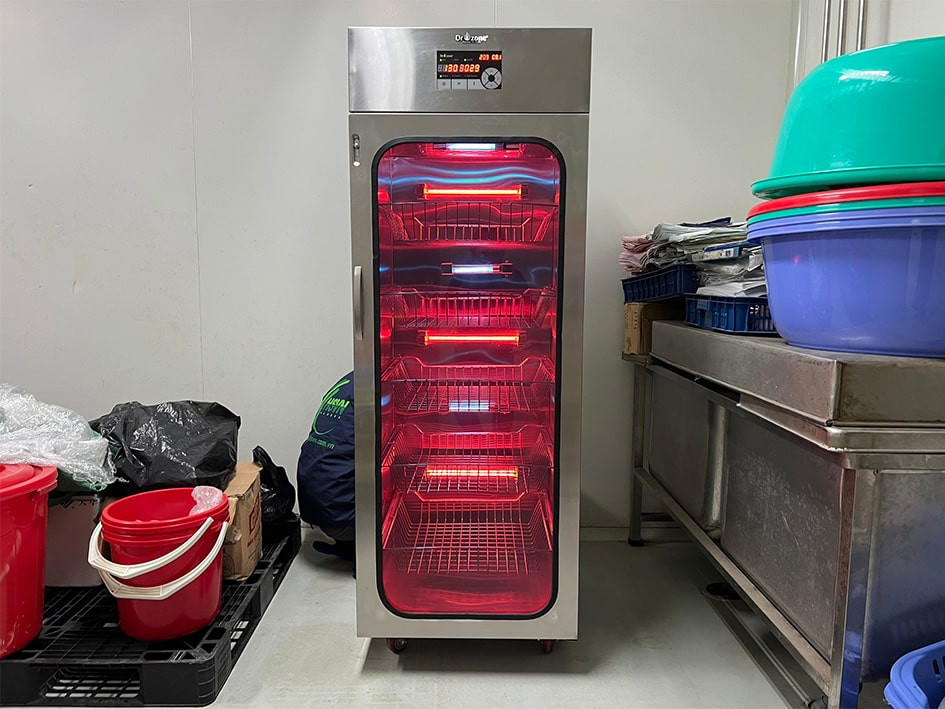 Khử trùng chai lọ, dụng cụ cho công ty thuốc thú y TW I tại Hưng Yên