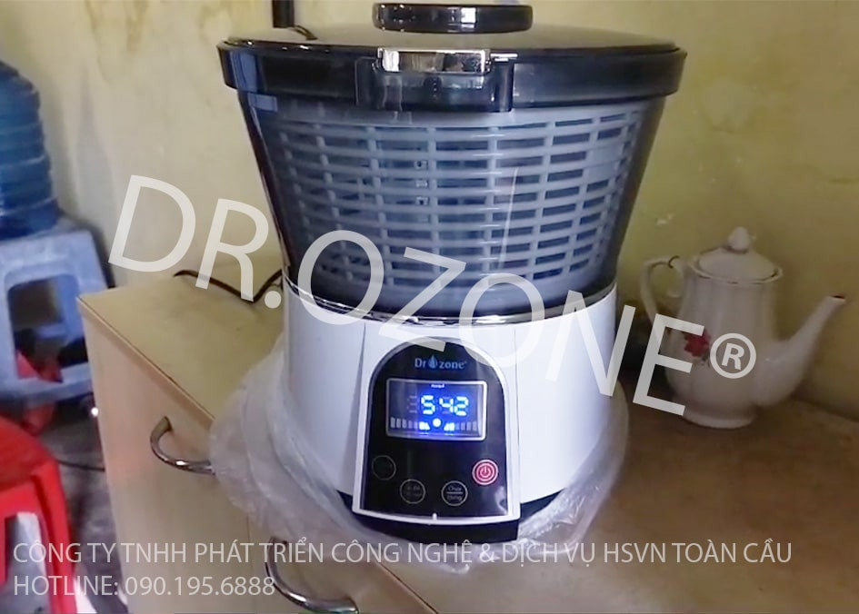 Bí quyết đảm bảo chất lượng bữa cơm của gia đình tại Quận 5, Hồ Chí Minh với máy rửa thực phẩm đa năng Dr.Ozone DR100