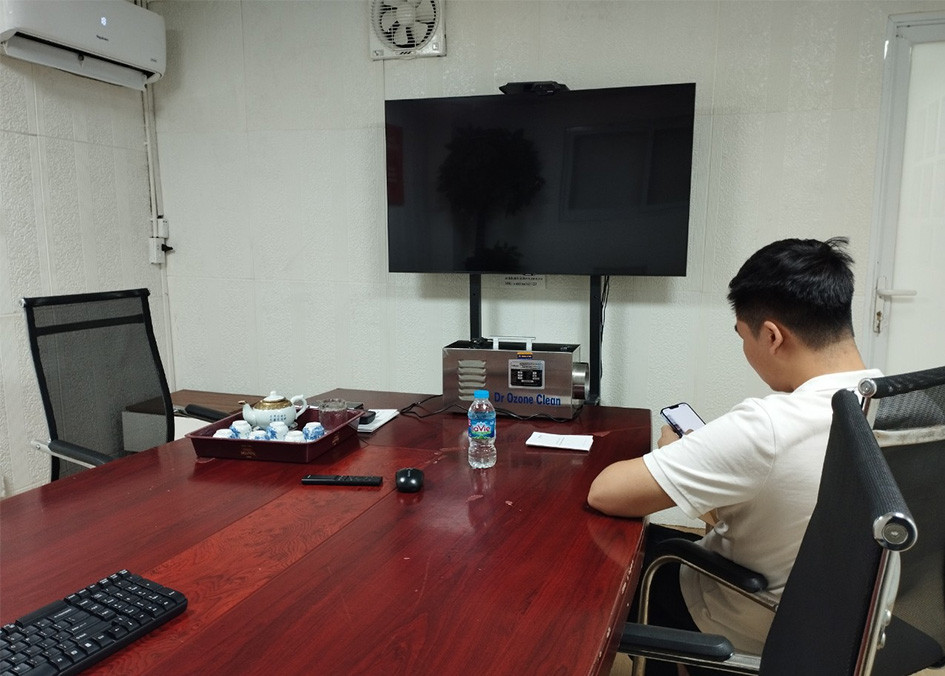 Máy khử mùi Dr.Ozone Clean C5 - Khử mùi nội thất mới cho khách hàng tại Thanh Trì, Hà Nội