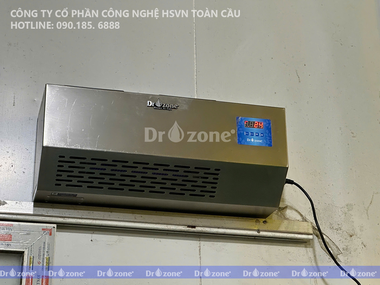 Máy Ozone khử mùi diệt khuẩn treo tường Dr.Ozone Titan 10