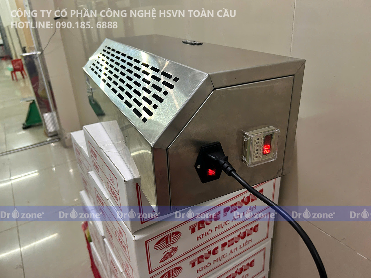 Máy Ozone khử mùi treo tường Dr.Ozone Titan 5