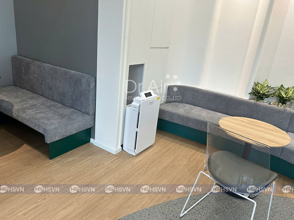 Sức mạnh lọc khí đa tầng từ Dr.Air Pro Max - Giải pháp kiểm soát chất lượng không khí chuyên sâu cho văn phòng hạng A tại Lim Tower