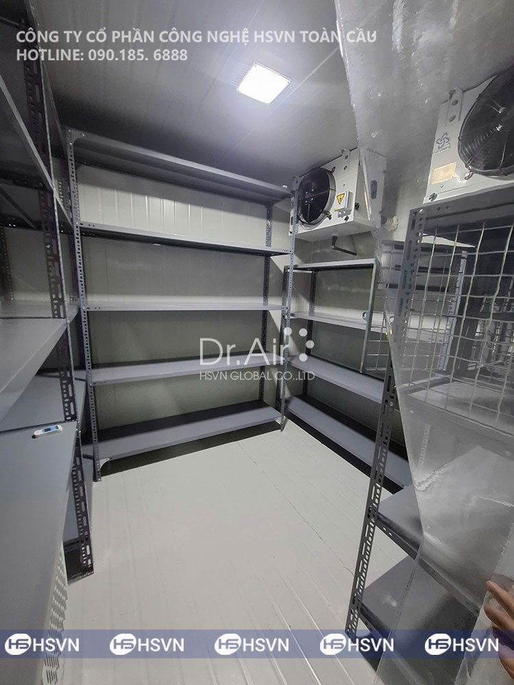 Kho chứa dược phẩm của chị Hường tại Dương Kinh, Hải Phòng