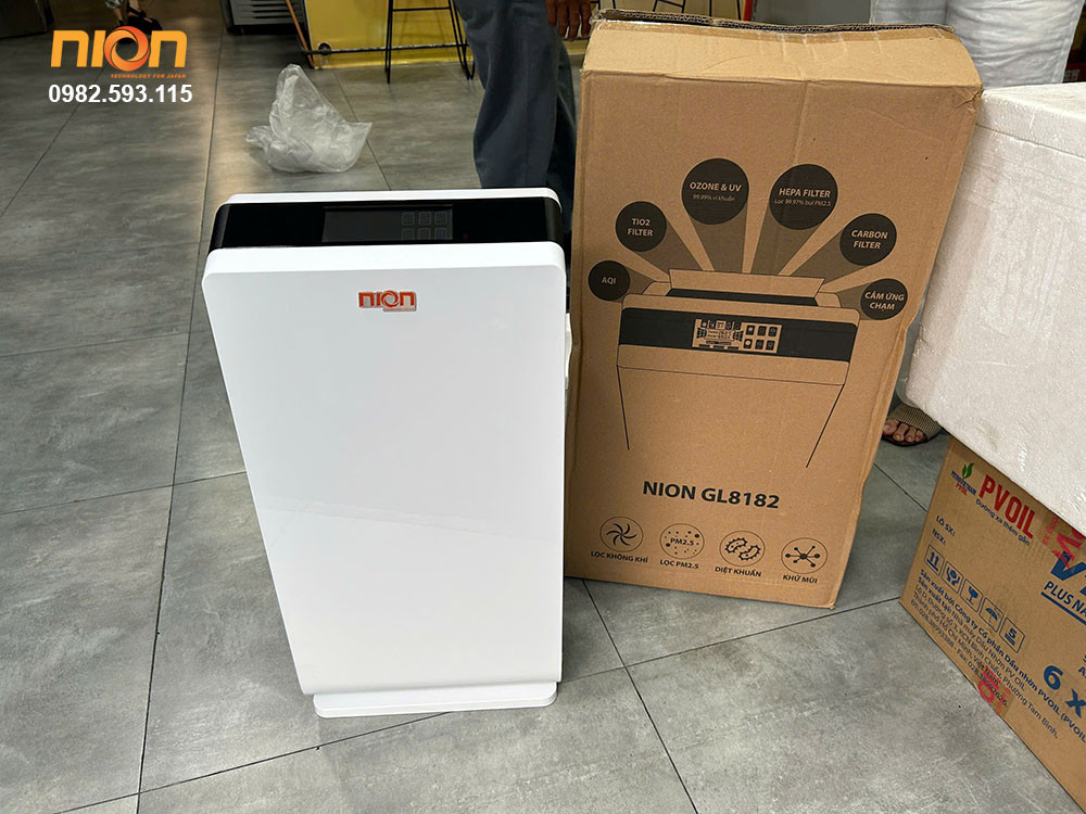 Máy lọc không khí và khử mùi GL8182