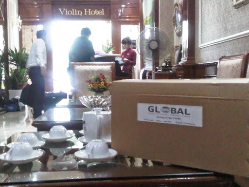Lap may khu mui VKM04 cho khach san violin hotel