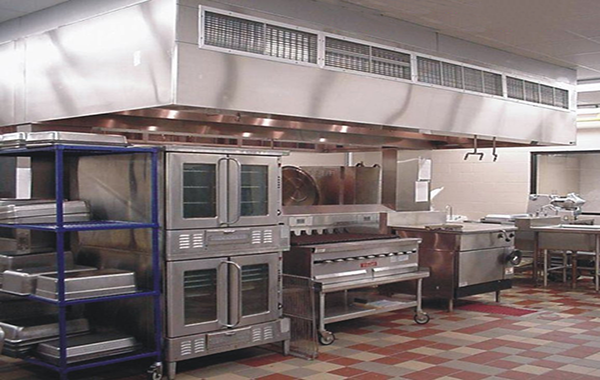 Bếp á ba sử dụng trong các không gian nhà bếp lớn