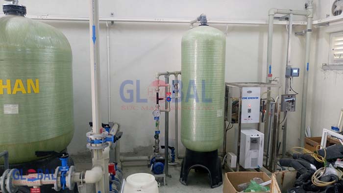 xử lý nguồn nước bằng máy ozone công nghiệp 