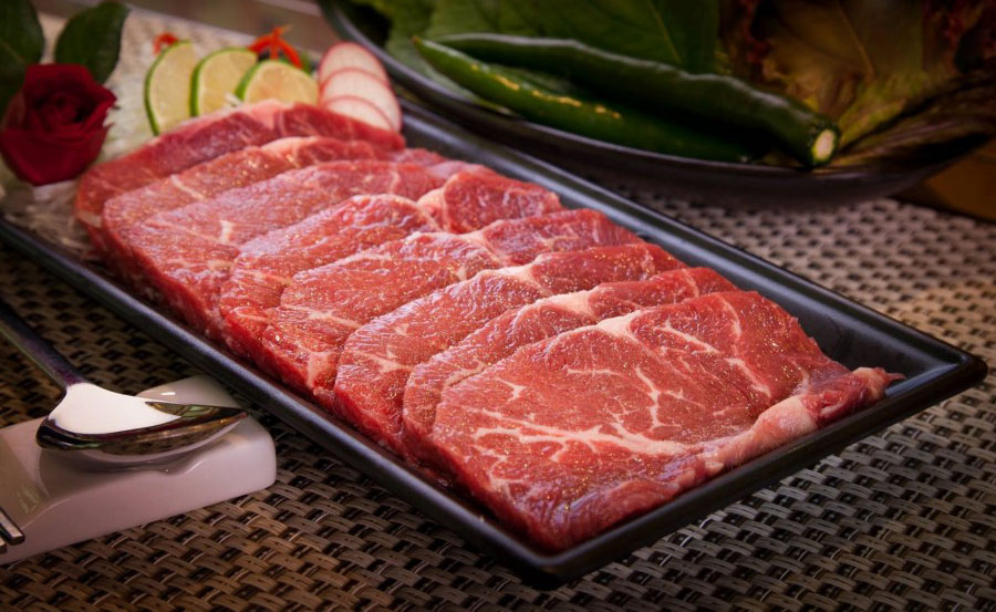 Thịt bò chuẩn bị cho thí nghiệm khử độc thịt bằng ozone